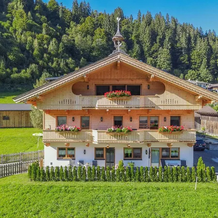 Festenhof هوبفغراتن إم بريكسنتال